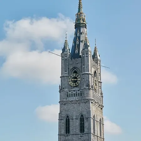 Les Foulons - Downtown