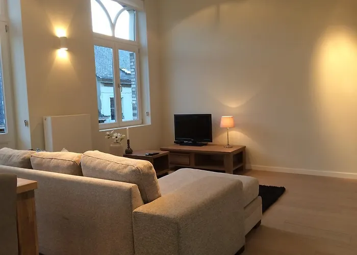 Les Foulons - Downtown