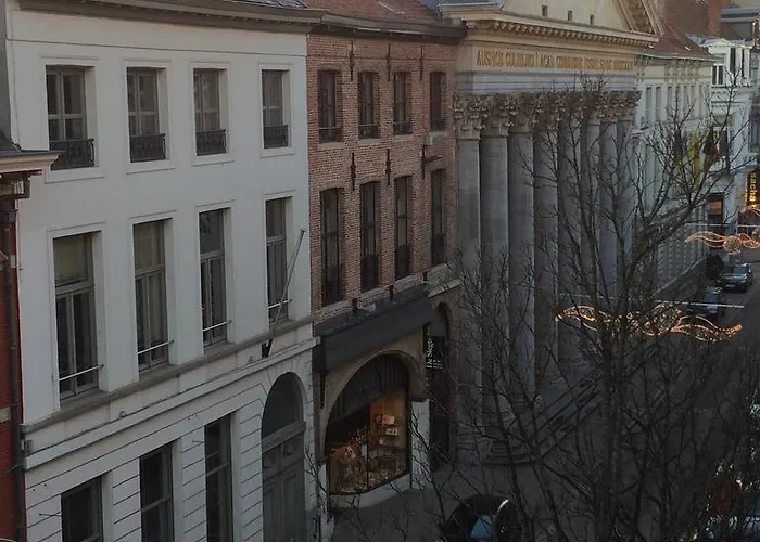 Les Foulons - Downtown *